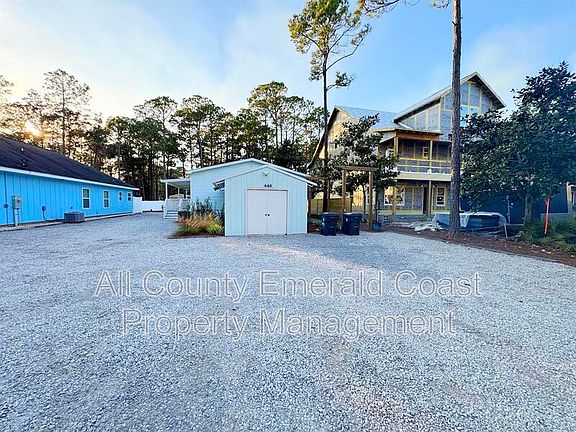 3rd image of 444 Montigo Ave N