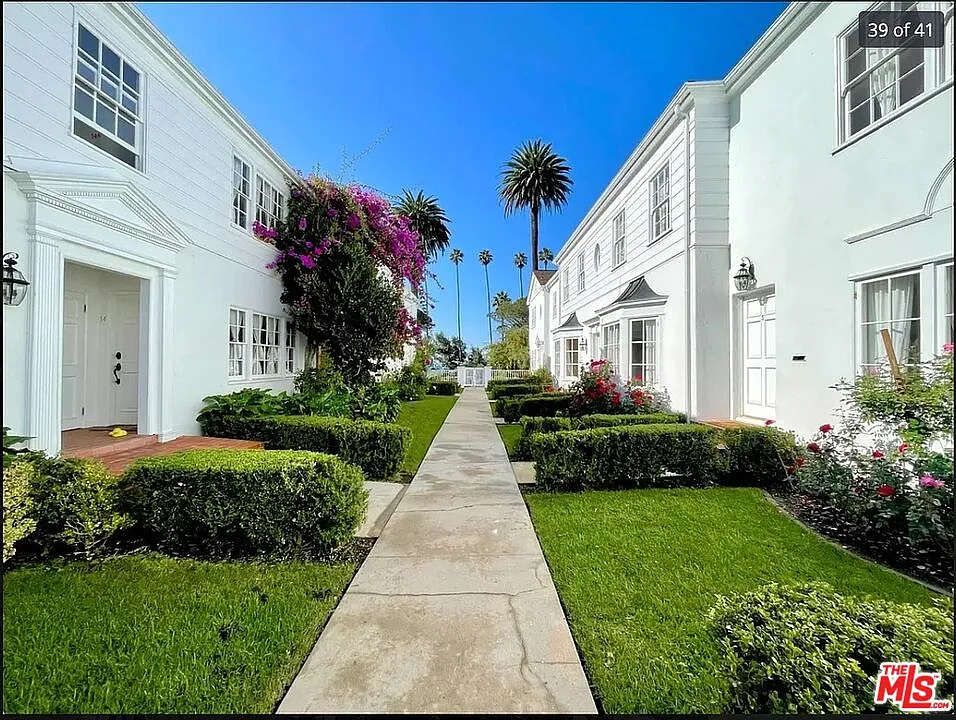 Building Photo - 423 Ocean Ave #2