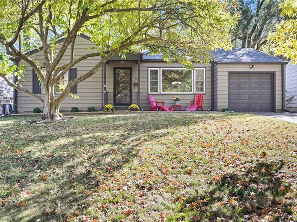 315 E Sweeney Blvd, Kansas City, MO 64114