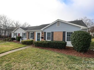 8084 Knights Bridge Rd, Charlotte, NC 28210