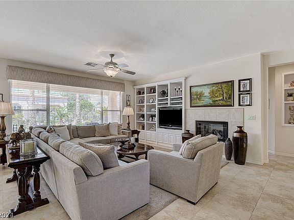 5th image of 10358 Mezzanino Ct