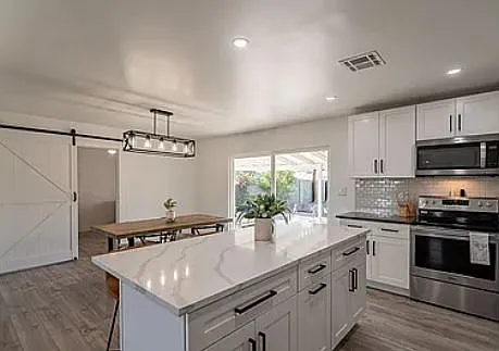 8214 E Elm Dr — Photo 6