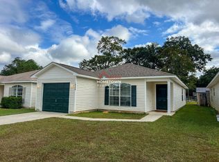 10548 Wilderness Ln, Pensacola, FL 32534