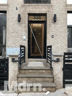 Rented by Mdrn Residential | media 21