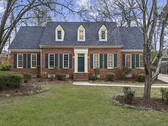 3rd image of 1096 Rivershyre Dr