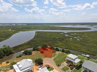 310 Puunani Pl, Diamondhead, MS 39525