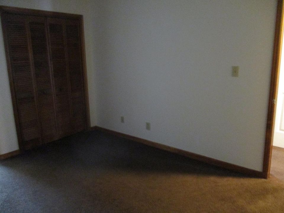 Building Photo 3