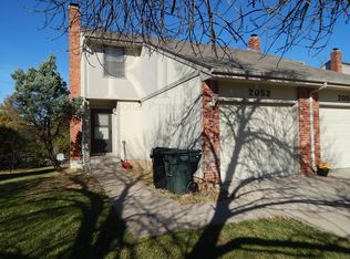 2052 SW 36th St, Topeka, KS 66611