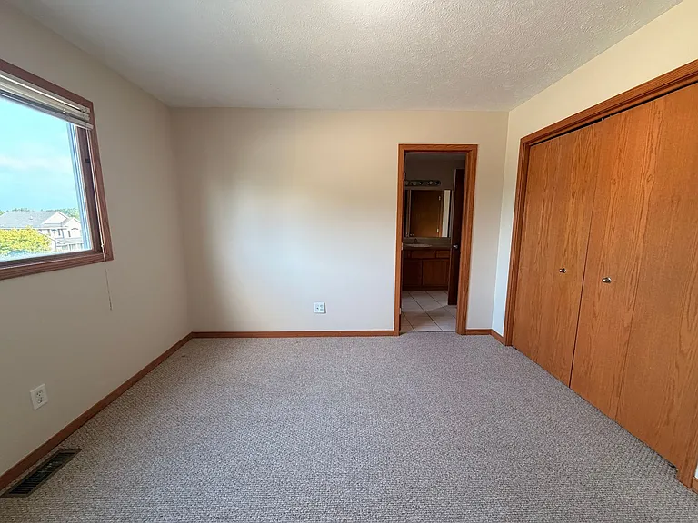 6780 Bent Grass Dr SE — Photo 12