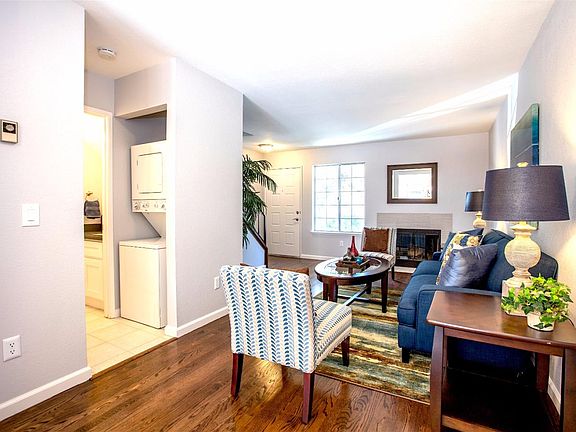 4th image of 1084 Rymar Way