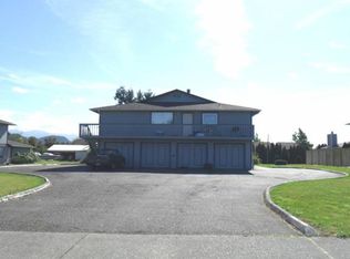2748 Laukala Pl APT B, Enumclaw, WA 98022