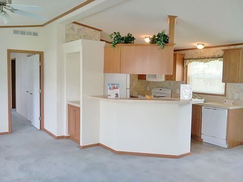 4th image of 38051 Orleans St