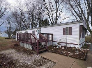 107 N Fulton St, Payson, IL 62360