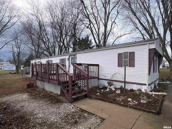 107 N Fulton St, Payson, IL 62360