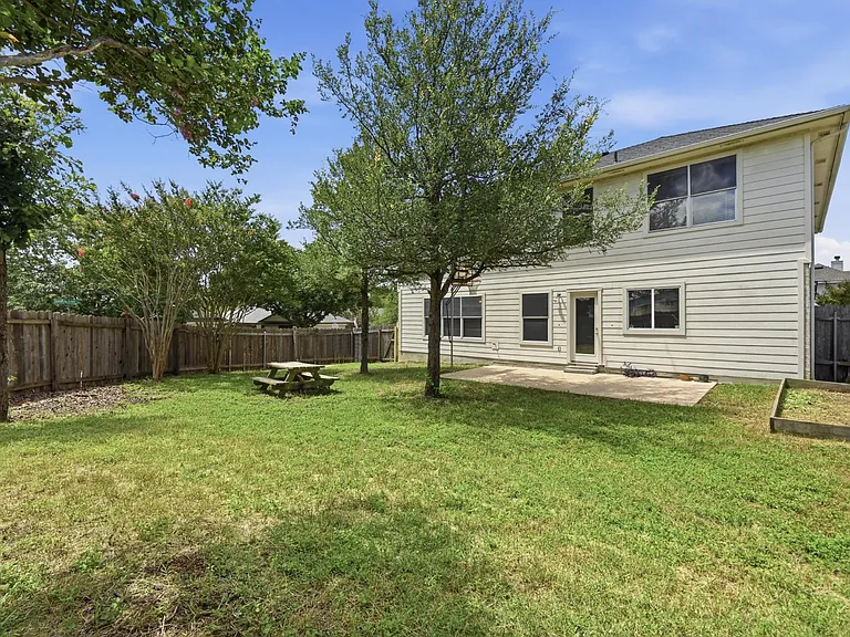 2700 Cradle Rock Trl — Photo 29
