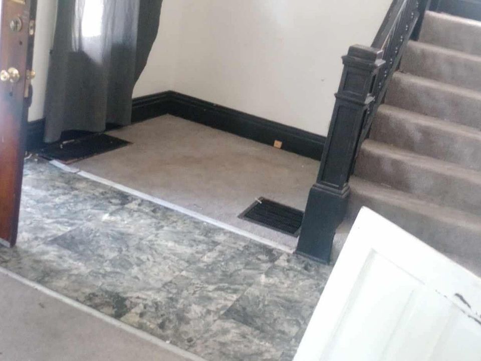 2nd image of 1109 Pinewood Ave