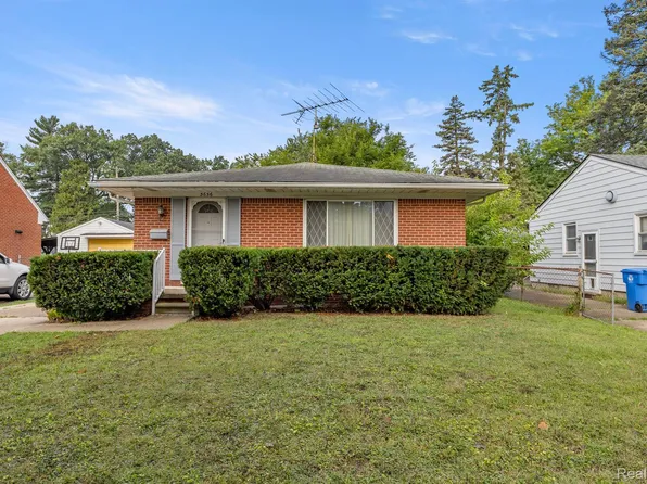 5656 Academy St, Dearborn Heights, MI 48125