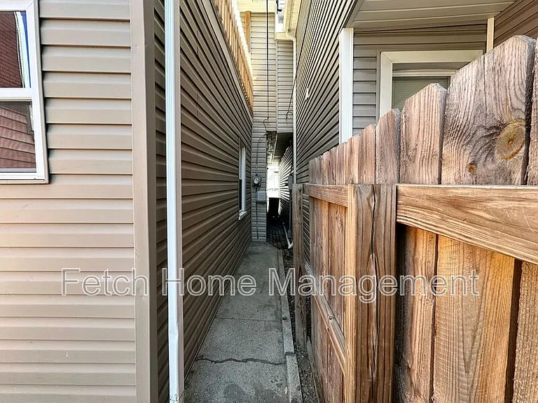 334 Lehman St — Photo 21