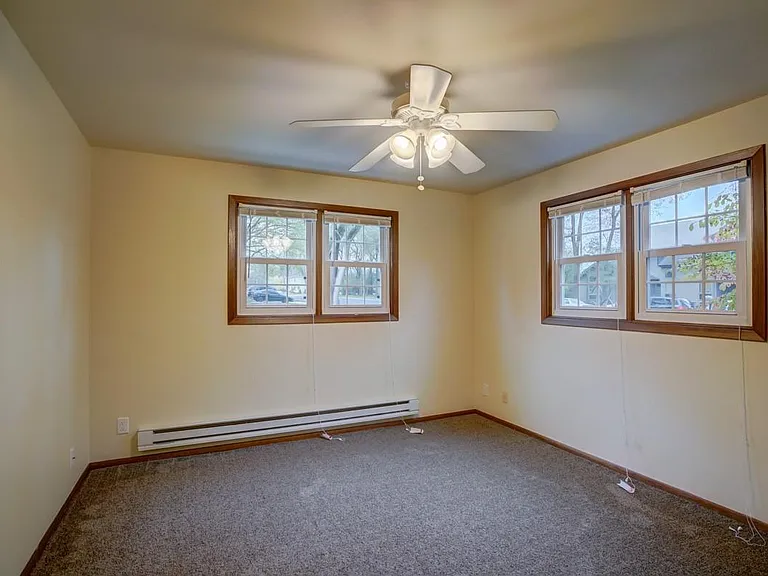 304 King St #3 — Photo 15