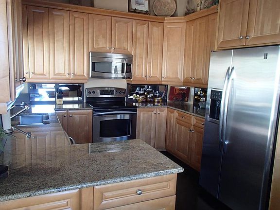 4th image of 7824 E Oakshore Dr