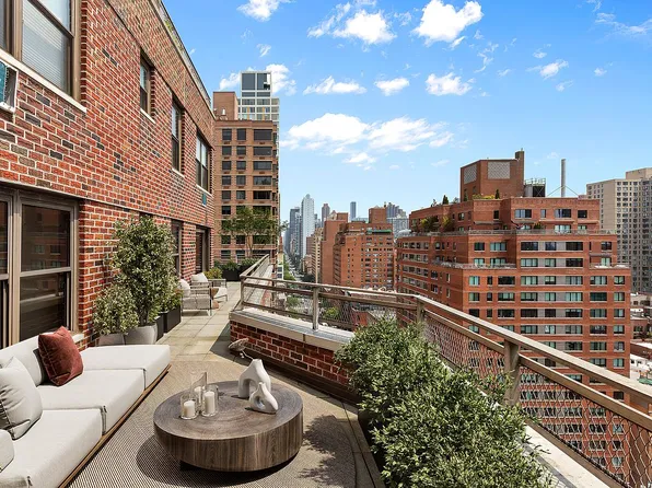 330 3rd Ave APT 18B, Manhattan, NY 10010