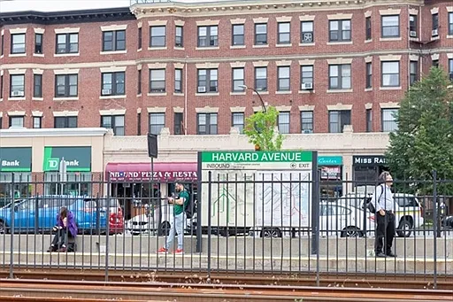 1258 Commonwealth Ave — Photo 24