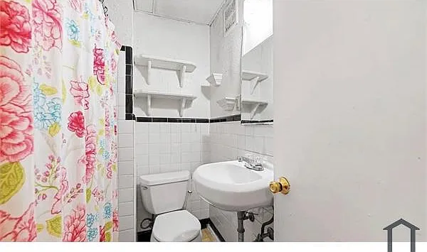 2117 Seneca Rd #2 — Photo 4