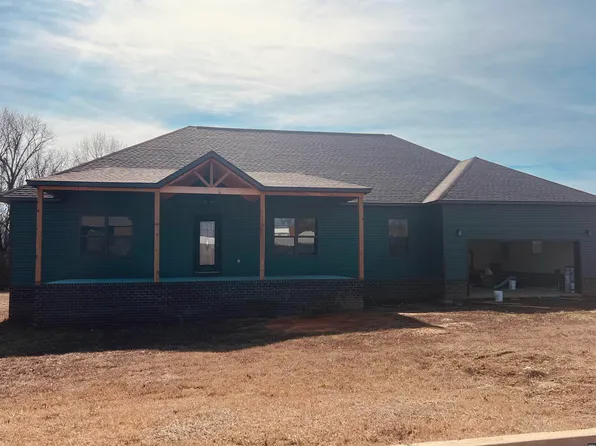 221 Wilma Dr, Union City, TN 38261