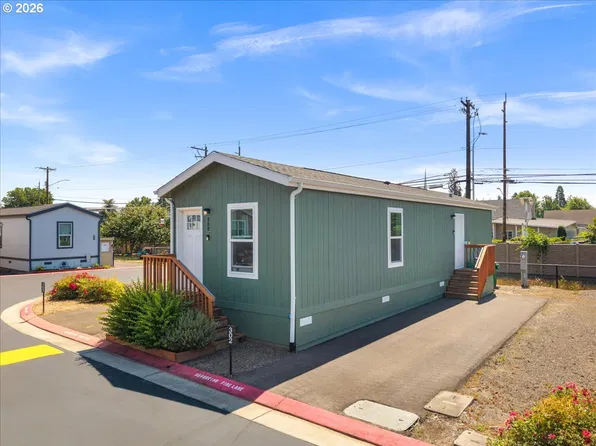 3839 Pacific Ave Space 302, Forest Grove, OR 97116