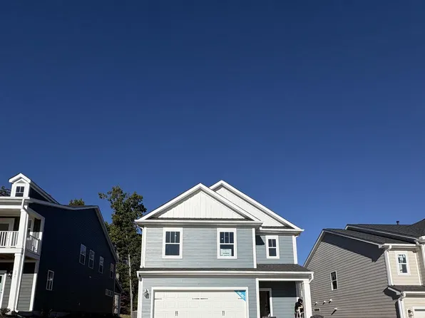 207 Burlywood St, Fountain Inn, SC 29644