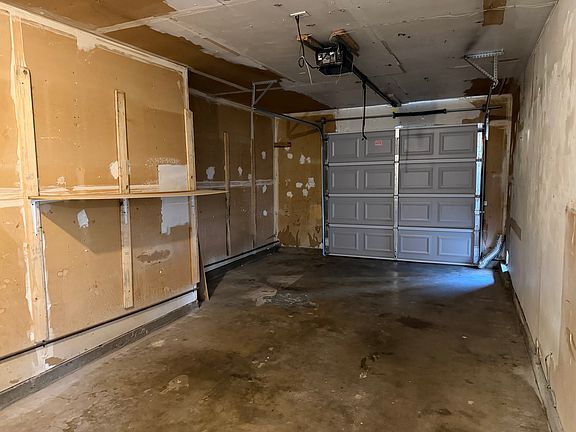 2nd image of 2832 Cochise Ct #A