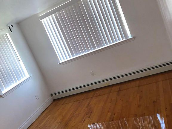 4th image of 6433 231st St Floor 2