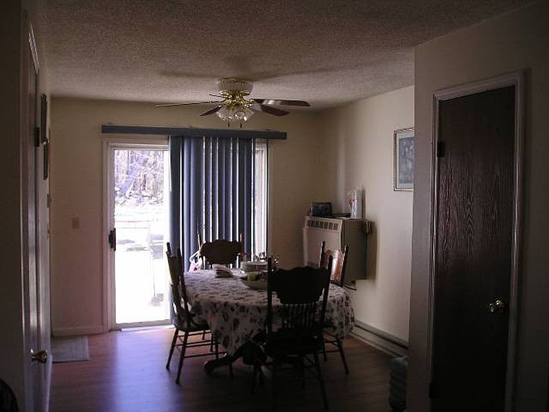 4th image of 2039-2041 ST PAUL Drive