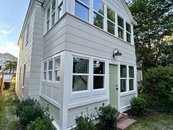 308 26th St, Virginia Beach, VA 23451