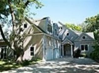11690 Prospect Dr, New Buffalo, MI 49117