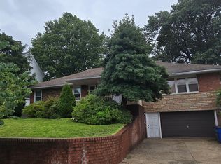 13843 229th St, Springfield Gardens, NY 11413