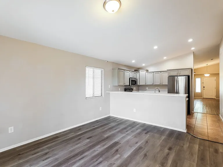 11320 W Cotton Bale Ln — Photo 8
