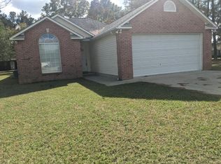 1814 Red Fox Trl, Tifton, GA 31793