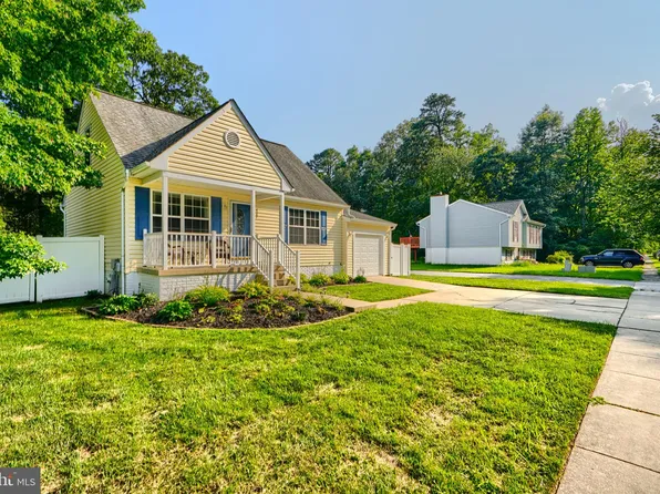 427 Howard Manor Dr, Glen Burnie, MD 21060