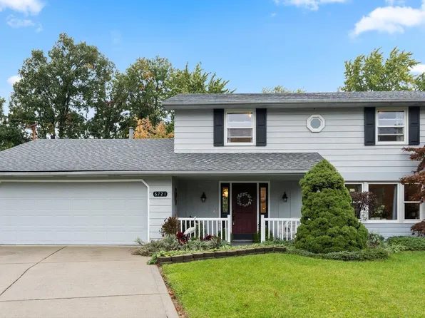 6721 Lake Crest Ct, Fort Wayne, IN 46815