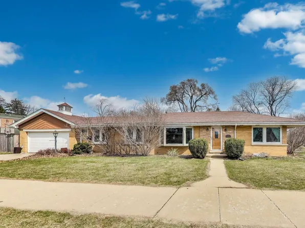 5707 N Kercheval Ave, Chicago, IL 60646