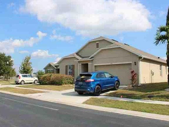 2nd image of 5716 Lakeside Landings Blvd