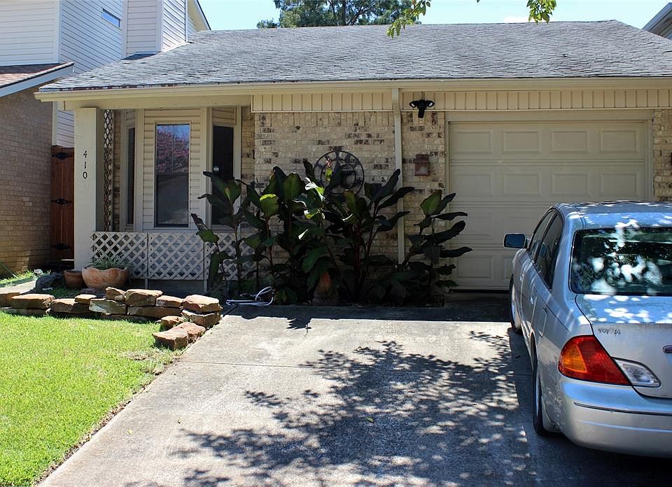 1st image of 410 Atherton Dr