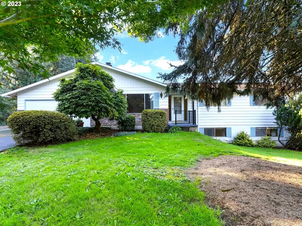 16377 SE Van Zyl Dr, Damascus, OR 97089