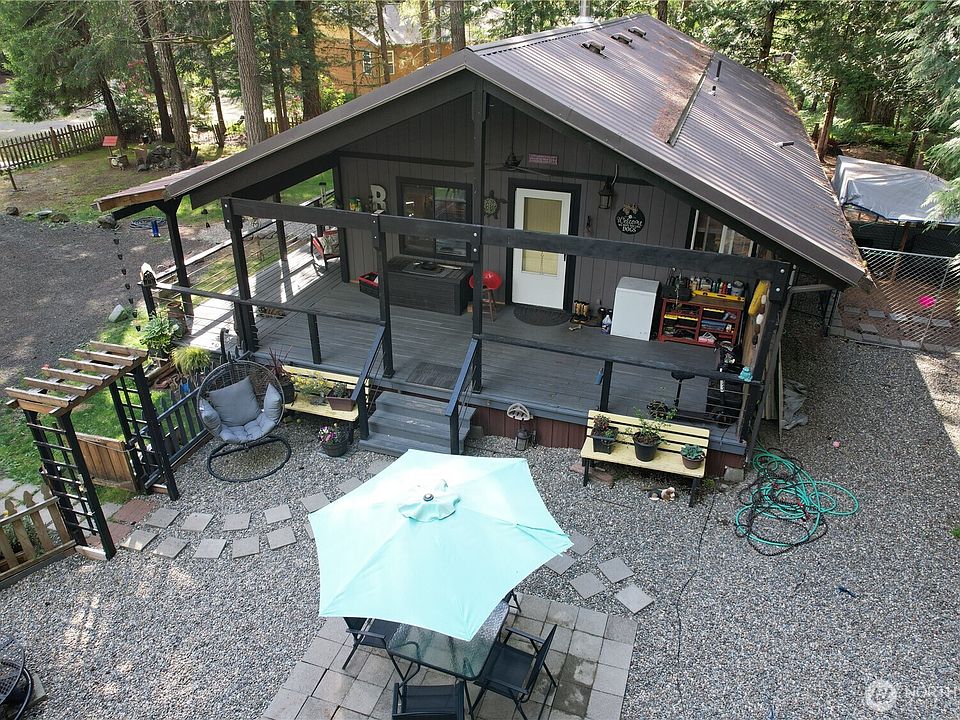 1st image of 60 N Carp Place N