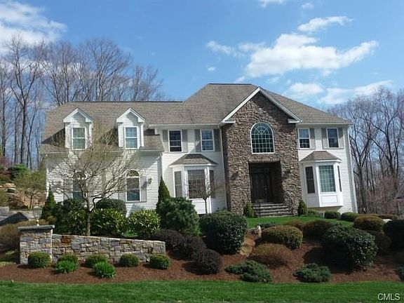2nd image of 41 Wesley Dr