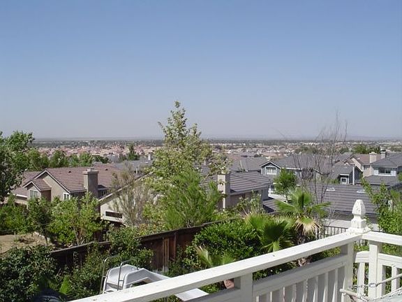 Panoramic Valley Views