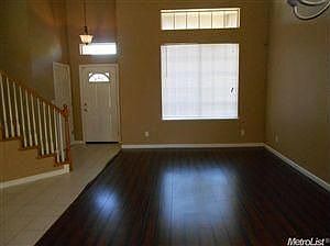 4th image of 1204 Lamberton Cir
