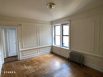 Rented by Sterea Agency