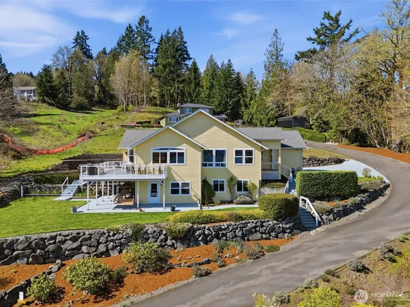 4987 Illahee Road NE, Bremerton, WA 98311
